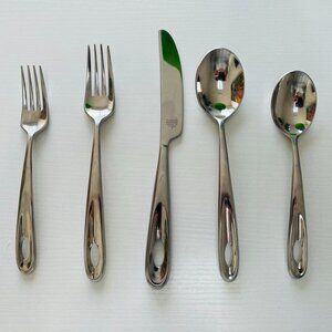 Dansk Discontinued Pira Pattern 4 5 pcs Place Settings